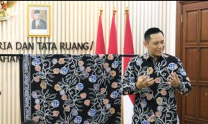 Dedikasi untuk Hari Batik Nasional, Menteri AHY Luncurkan Batik Sekar Pace Bhumi untuk Jajaran Kementerian ATR/BPN